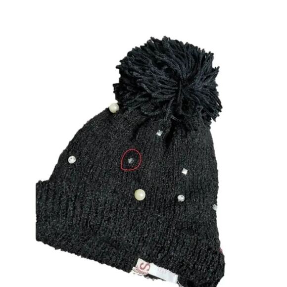 SO Women's Pom Pom Hat and Neck Warmer with Faux Pearls NWT - Picture 3 of 4